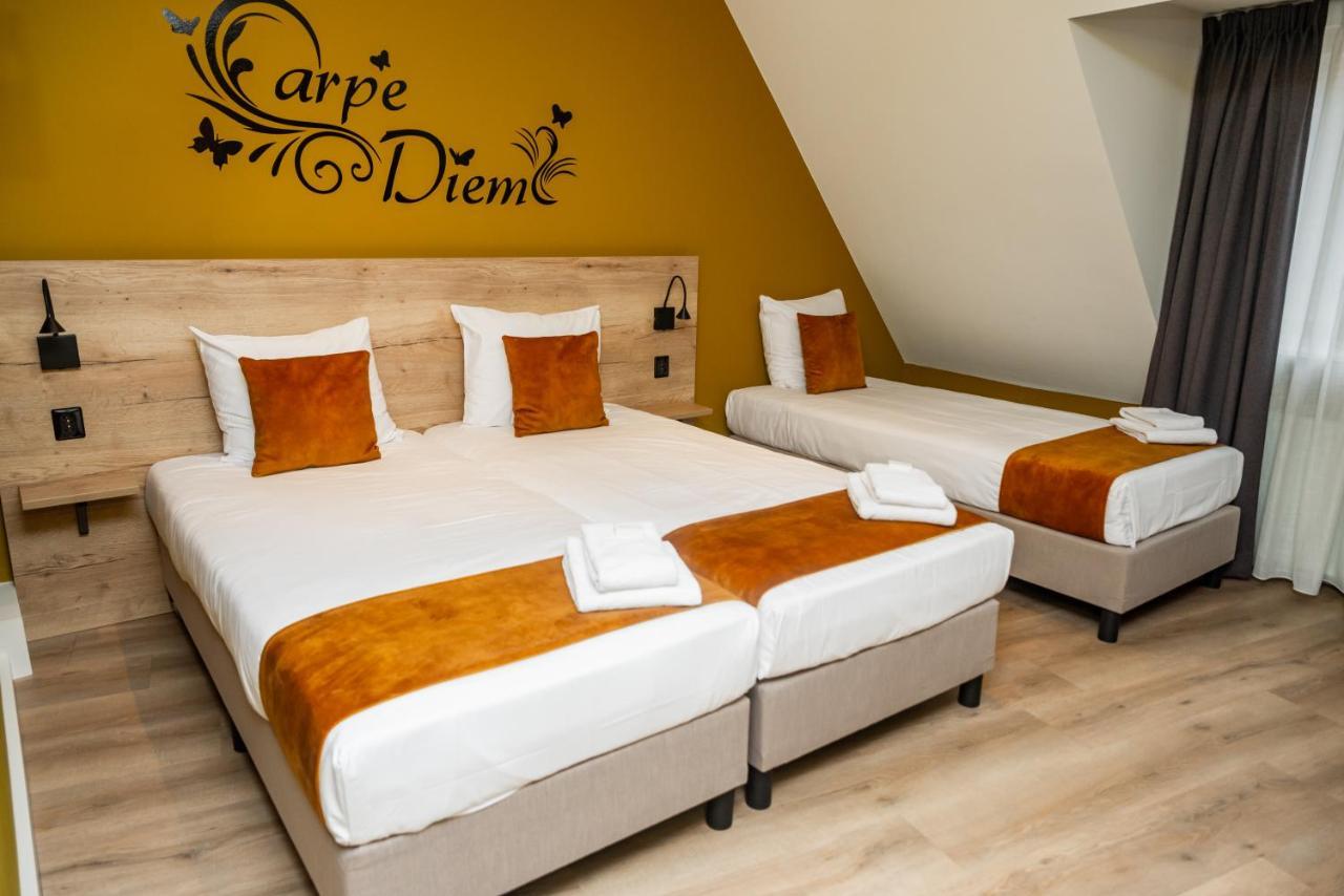 Hotel Onder De Linden Roden Eksteriør billede