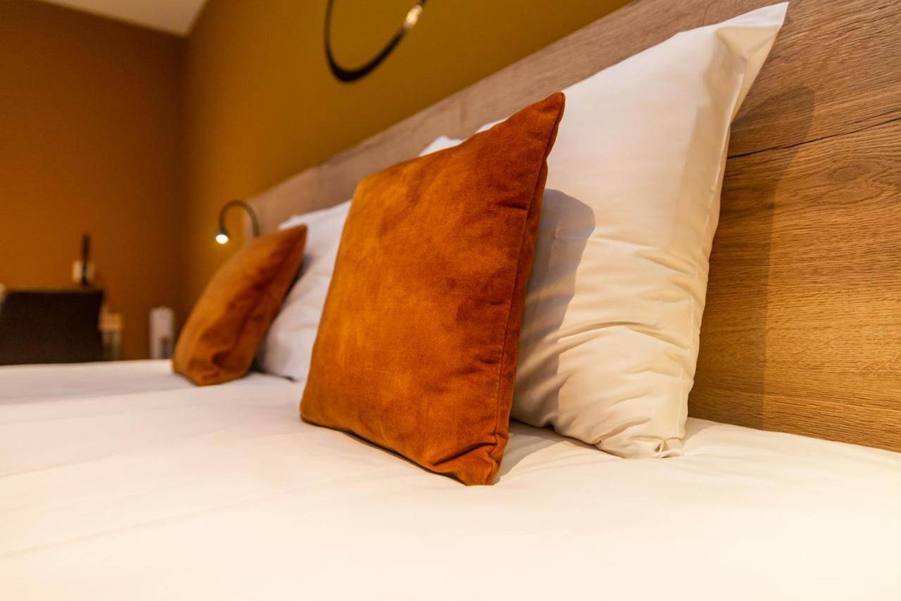 Hotel Onder De Linden Roden Eksteriør billede