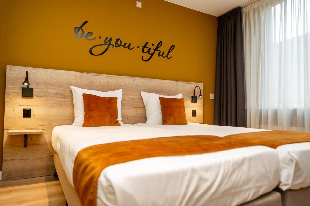 Hotel Onder De Linden Roden Eksteriør billede