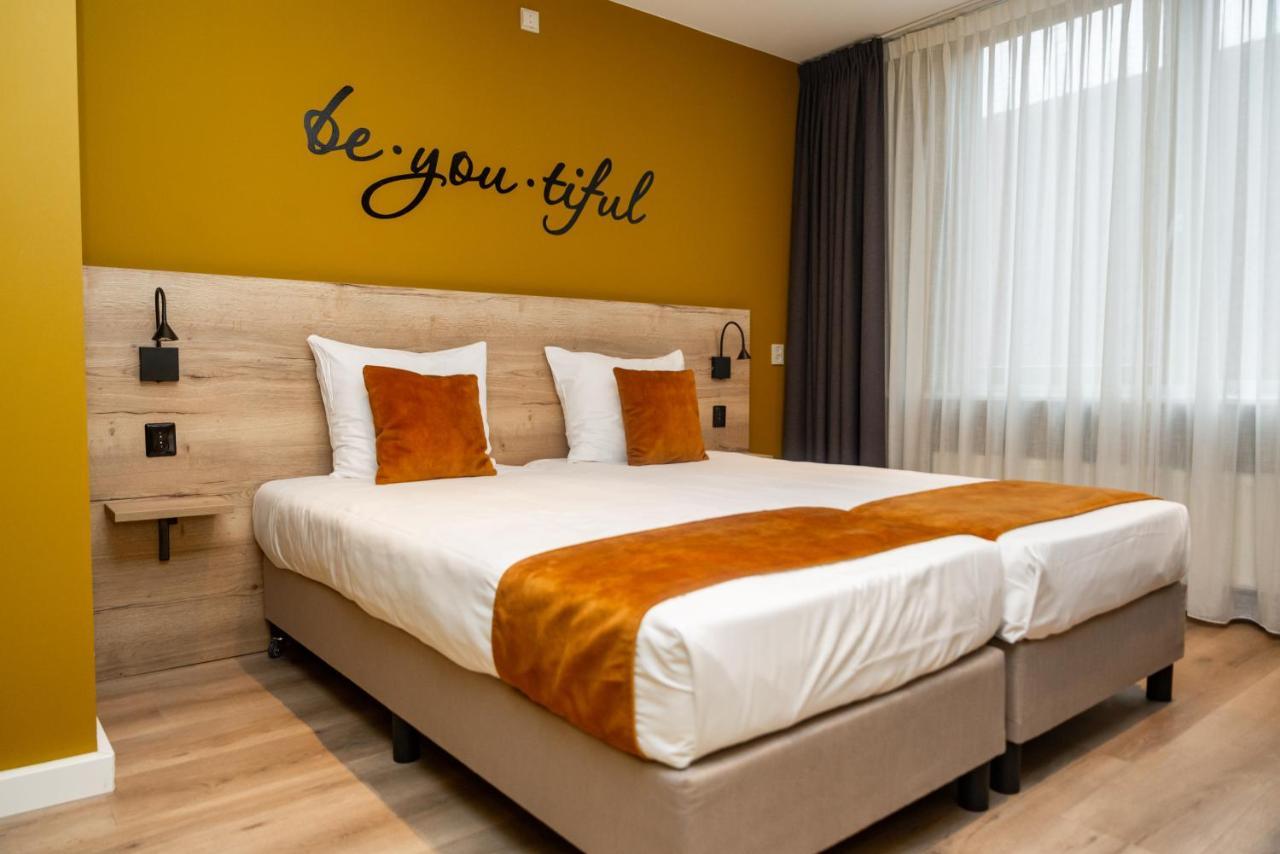 Hotel Onder De Linden Roden Eksteriør billede
