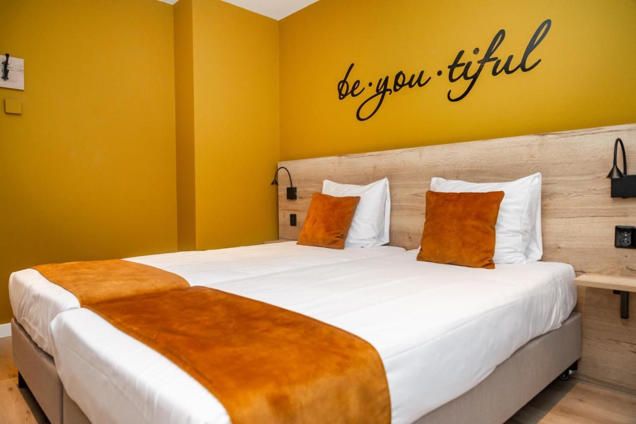 Hotel Onder De Linden Roden Eksteriør billede